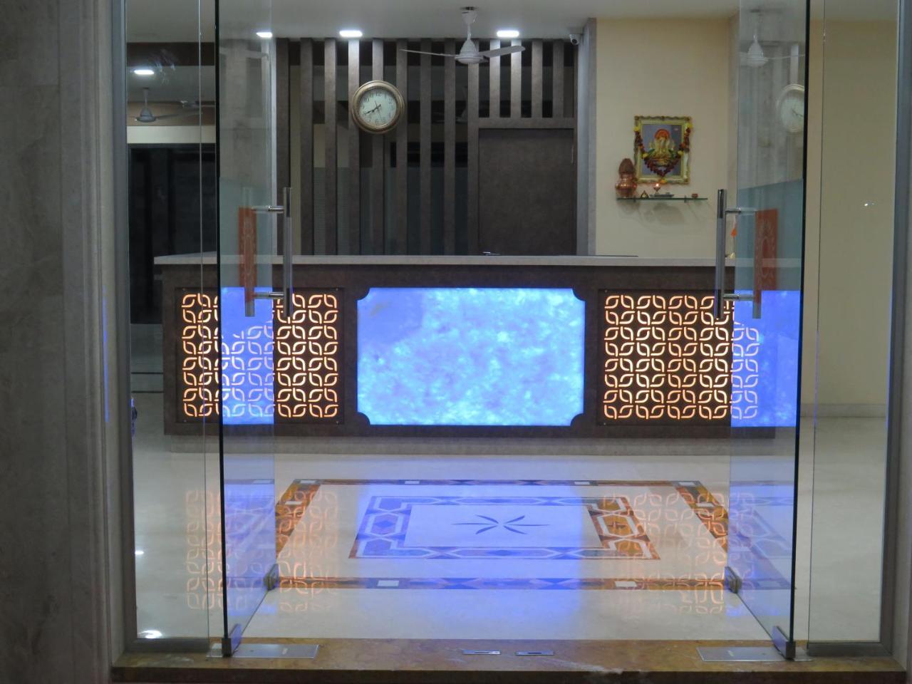 City Palace Resort Lonavala Exterior photo