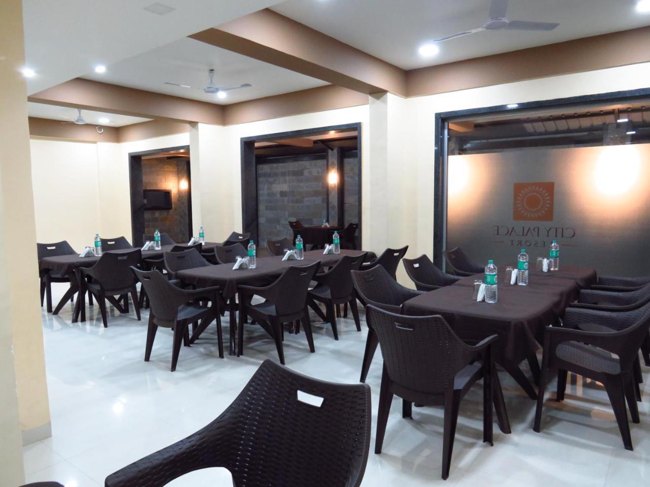 City Palace Resort Lonavala Exterior photo