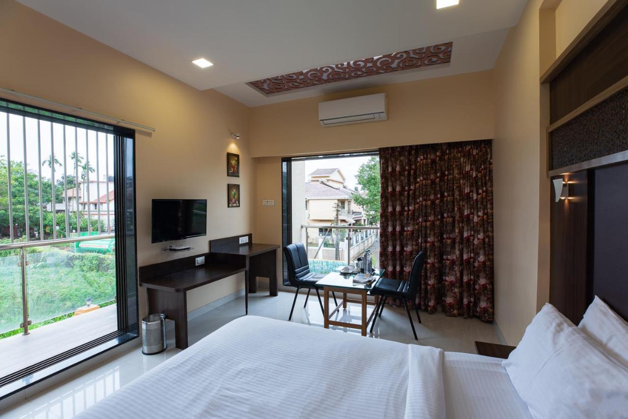 City Palace Resort Lonavala Exterior photo