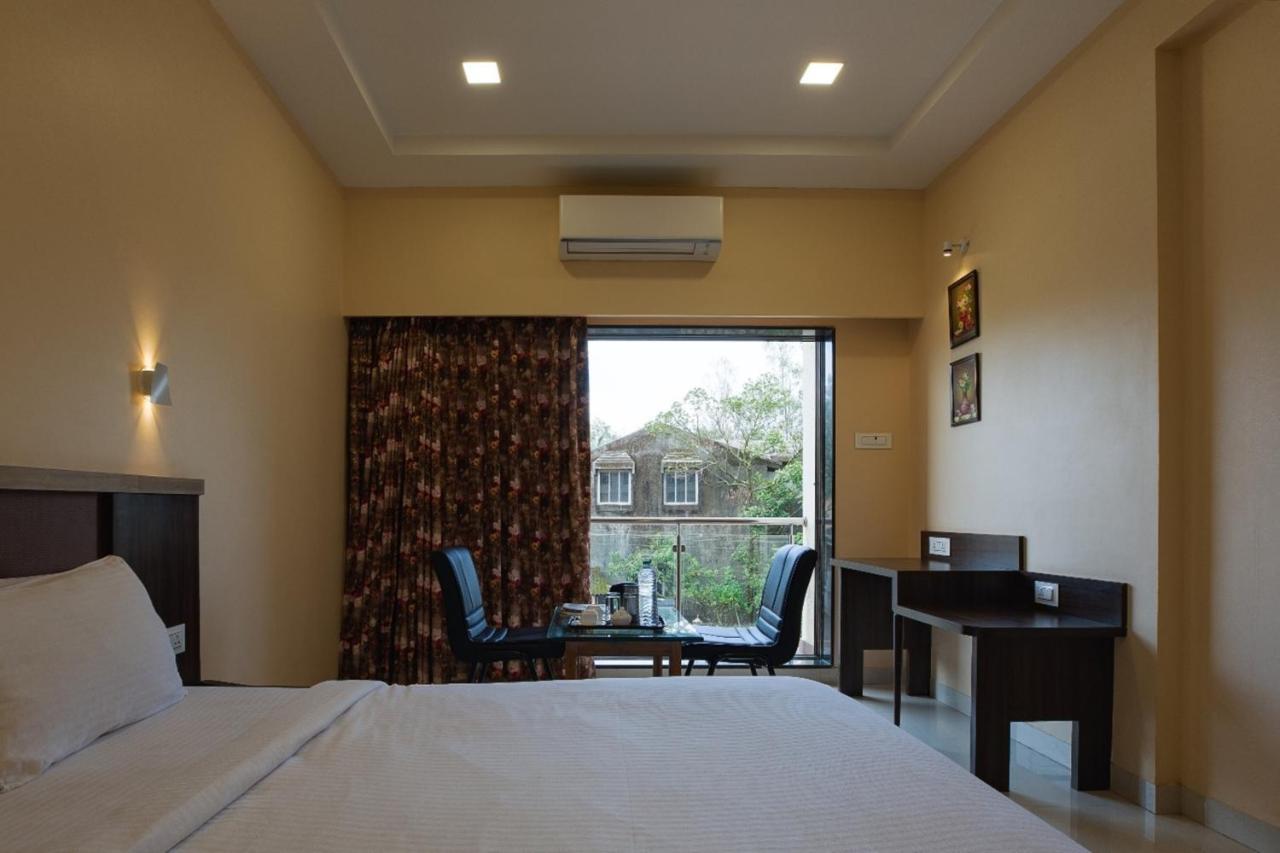 City Palace Resort Lonavala Exterior photo